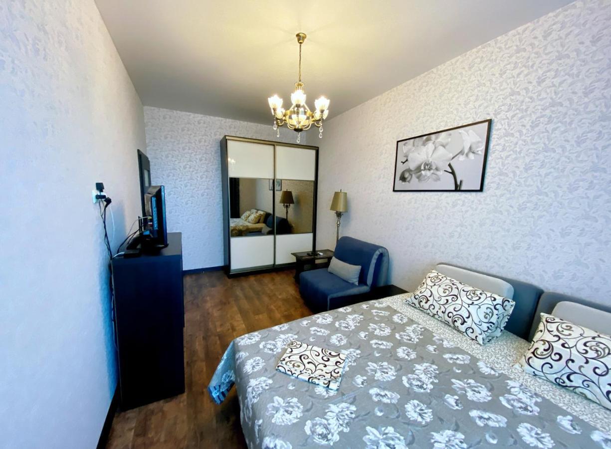 Italian Boulevard Modern Apartment Odessa Exterior foto